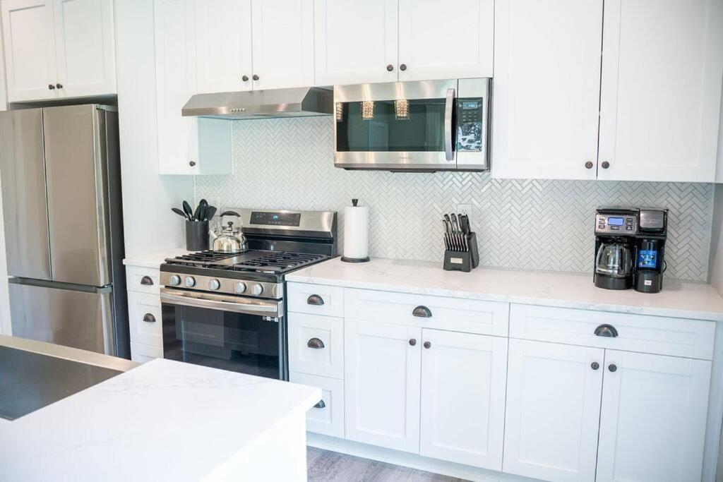 Brand New: Urban Oasis 5 Min From Mercedes Benz Atlanta Exteriör bild