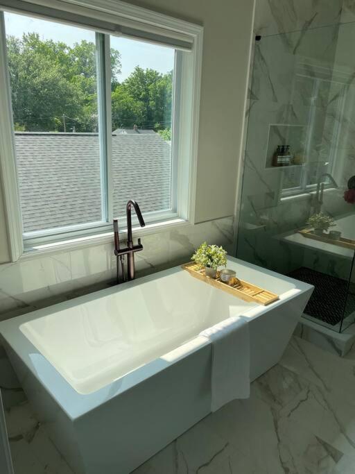 Brand New: Urban Oasis 5 Min From Mercedes Benz Atlanta Exteriör bild